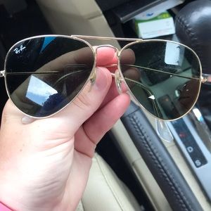 Black and Gold Ray Ban Aviators
